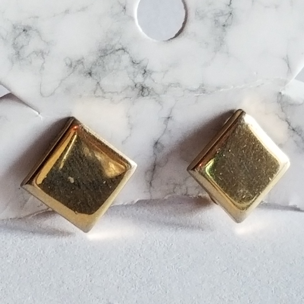 Vintage Napier clip earrings clipon small dainty diamond shaped square gold tone